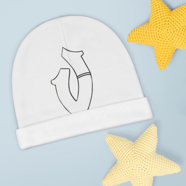 Stylish Baby Beanie with Unique Design - Perfect for Newborns & Baby Showers