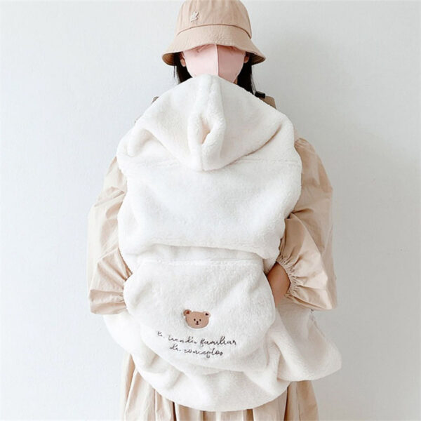 Portable Windproof And Warm Embroidered Blanket - Image 2