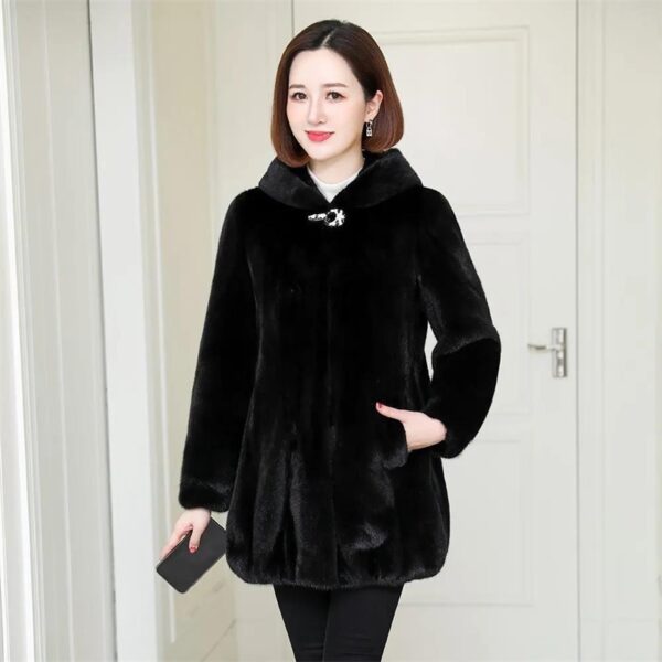 Ladies Winter Mink Coat Fur Coat