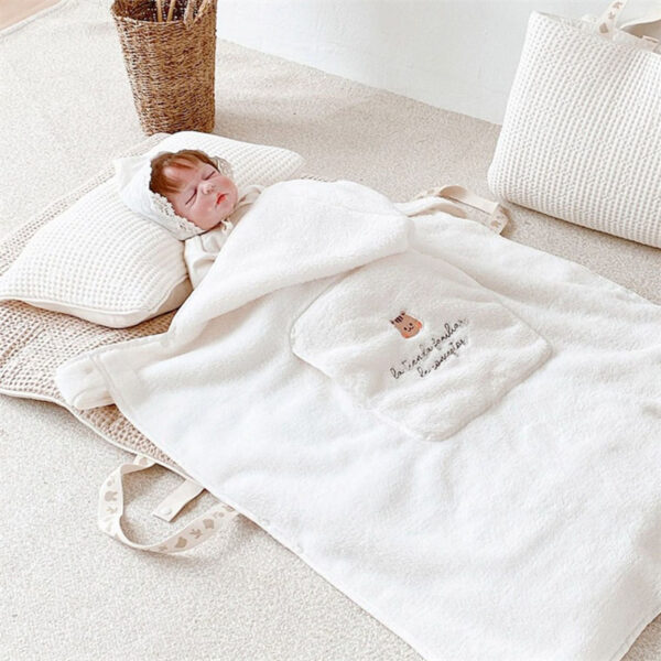 Portable Windproof And Warm Embroidered Blanket