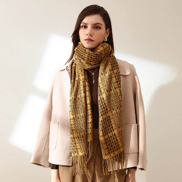 Women's New Thickened Warm Tassel Plaid Cashmere Scarves - Image 3