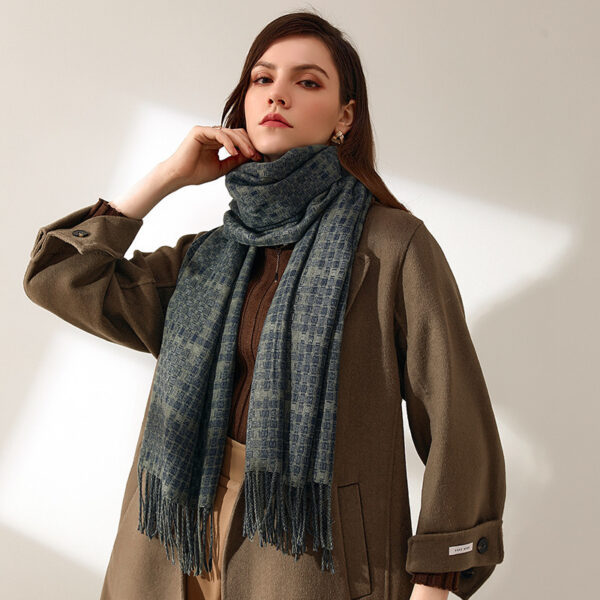 Women's New Thickened Warm Tassel Plaid Cashmere Scarves - Image 2