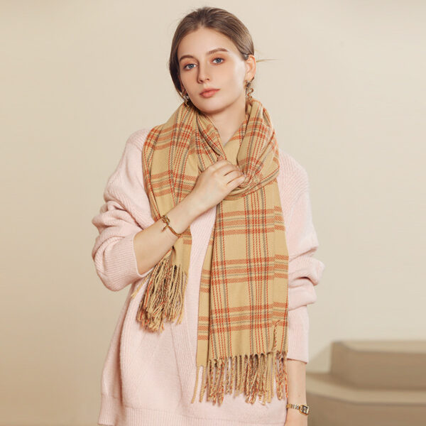 Women's New Line Printed Cashmere Scarves - Image 3